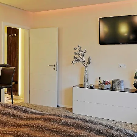 Design Apartment nähe Düsseldorf Krefeld Buitenkant foto
