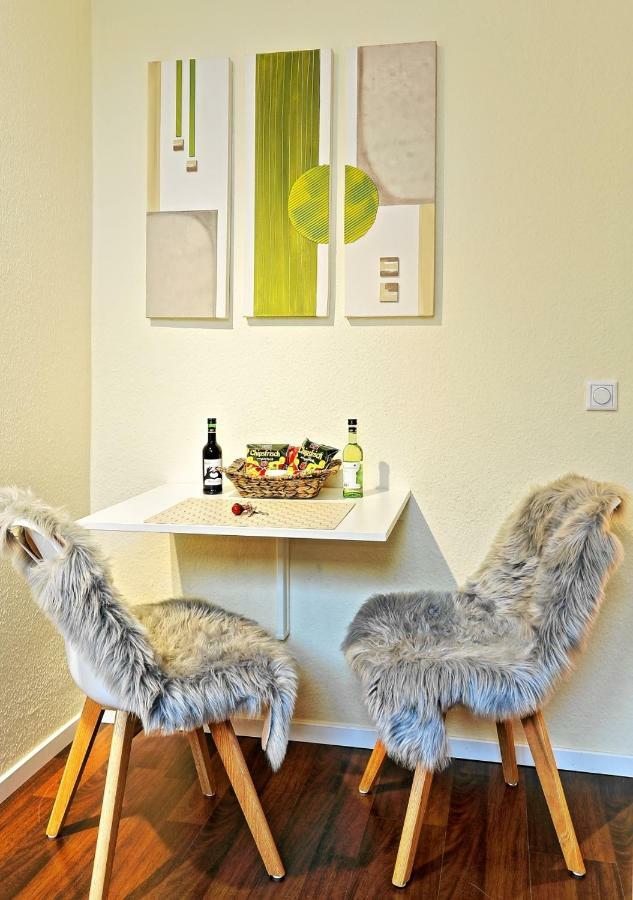 Design Nähe Düsseldorf * Krefeld